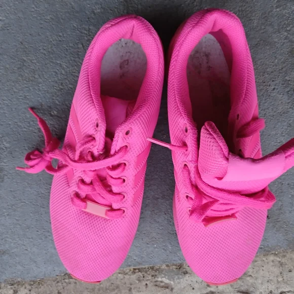 Adidas Women's Pink Athletic Shoes Size7 - Picture 3 of 6
